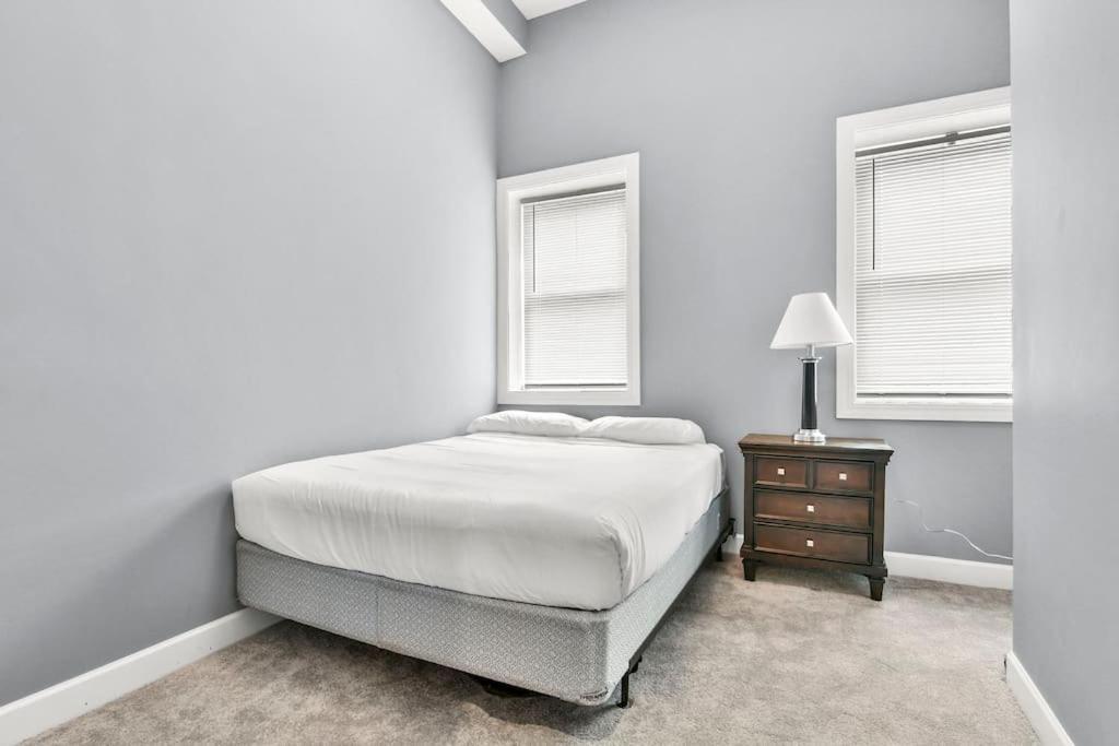 Lovely 2-Bedroom Unit In Springfriend Springfield Dış mekan fotoğraf